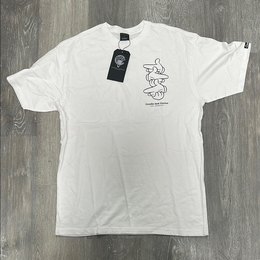 NWT Mens Crooks & Castles White Graphic T-Shirt Size Medium